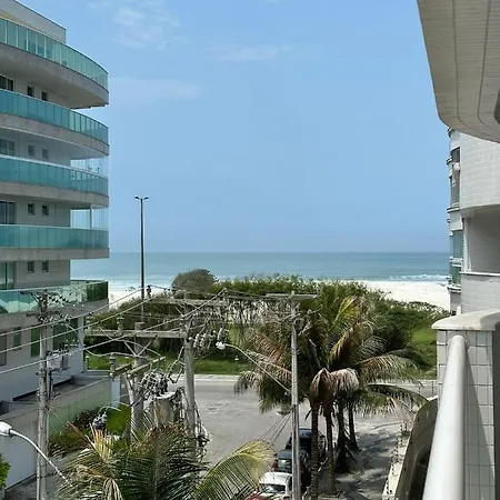 Apartamento 3 Quartos em Frente à Praia do Forte-2